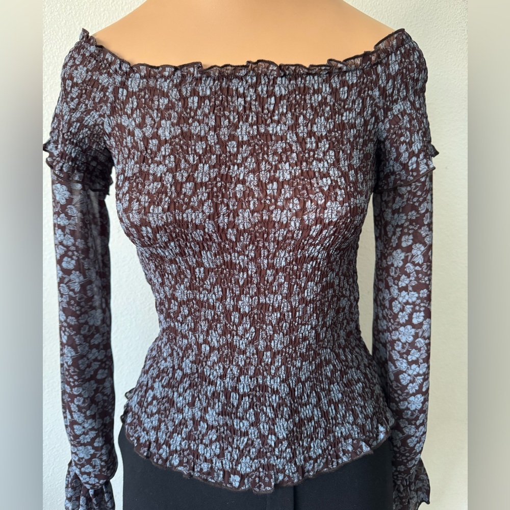 ❤️ LUCY PARIS Women’s Smocked Off Shoulder Top Size XS  3 For $15